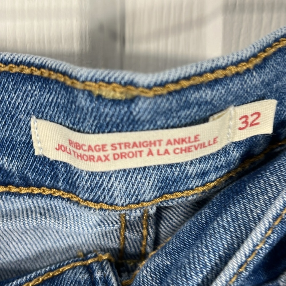 Levi’s rib cage straight ankle - Picture 5 of 12